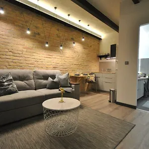  Apartment Krane Sas